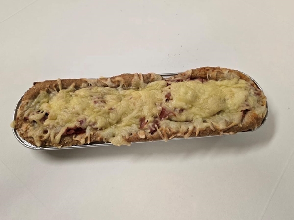 ham kaas ui champ pizza broodje