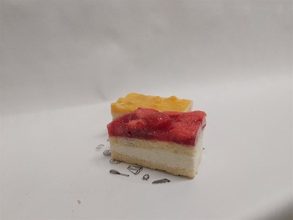 Gluten- en lactose arm gebak aardbei