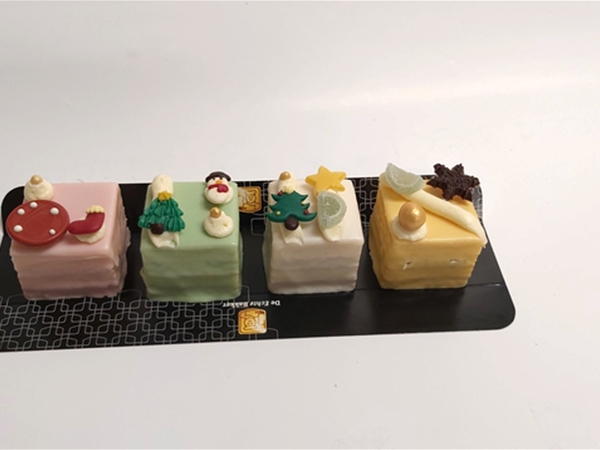 Kerst petit four/5 stuks